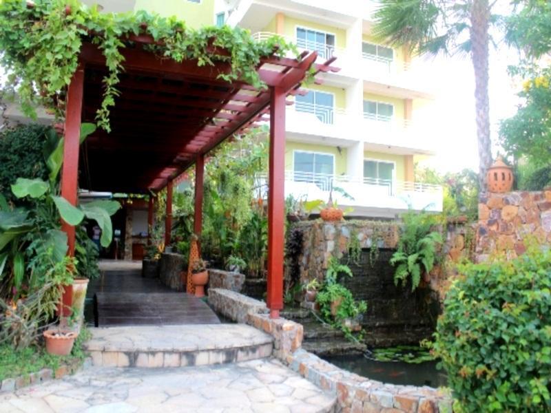 Daisy Residence Jomtien Beach Buitenkant foto